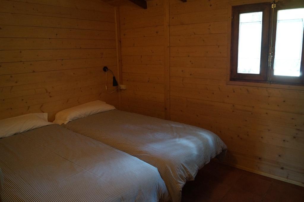 Camping มาซาเน็ต เด คาเบรนิส ภายนอก รูปภาพ